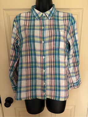 GAP, Lightweight Plaid Button-Up Shirt in Blue, Pink & White